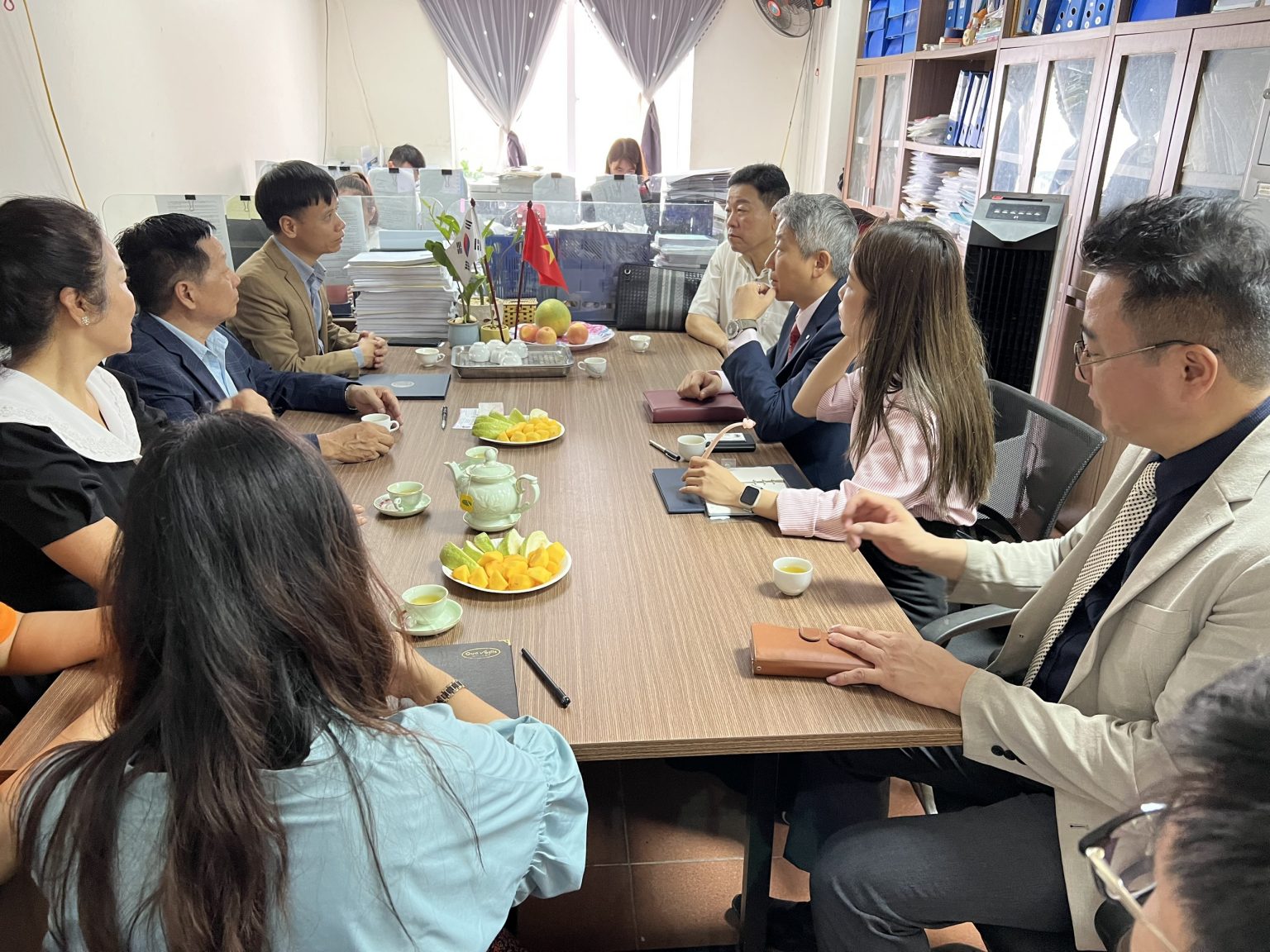 le-ky-ket-hop-tac-giua-truong-trung-cap-future-viet-nam-voi-hiep-hoi-giao-luu-cac-nganh-nghe-the-gioi-2